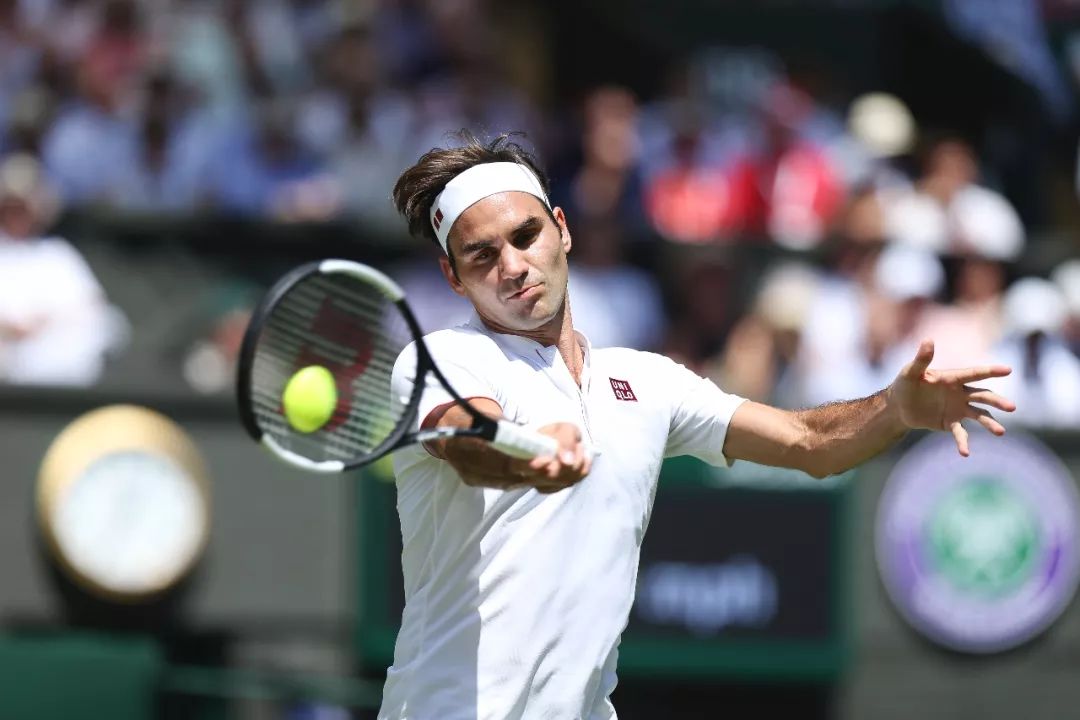  穆雷温网复出首胜感动全场观众