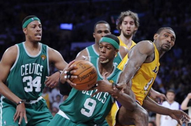  外援强势加盟补强阵容剑指冠军