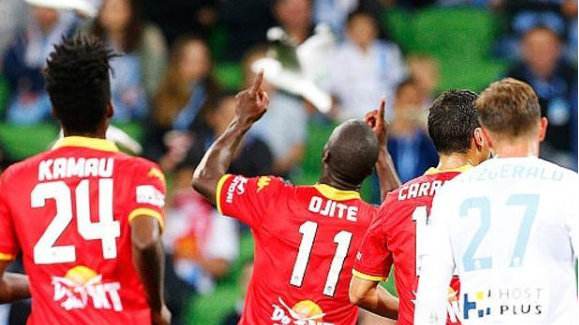  阿尔卡拉斯鏖战五局险胜晋级半决赛